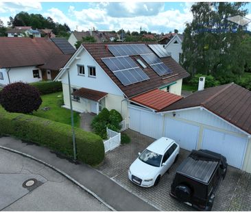 Kuschelige 2-Zimmer-Dachgeschosswohnung mit Balkon, Garten, Carport... - Foto 6