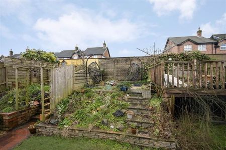 24 Edenderry Village, Belfast, BT8 8LG - Photo 2