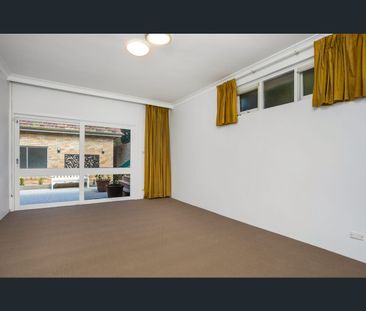 40 Coolawin Road, Northbridge, NSW 2063 - Photo 5