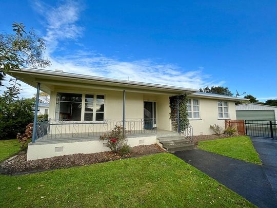 Tidy 3 Bedroom home in Riverdale/Awapuni - Photo 1