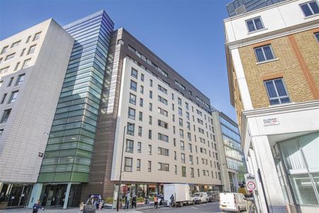 3 bedroom flat to rent - Photo 2