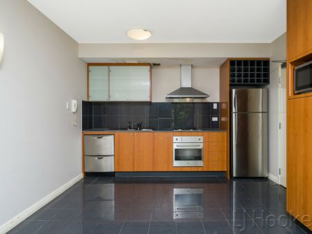 76/9 Delhi Street, WEST PERTH - Photo 2