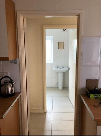 5 bedroom house share to rent - Photo 4