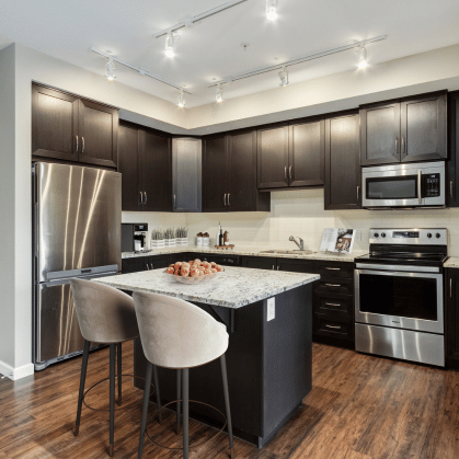 The Laurier - Photo 2