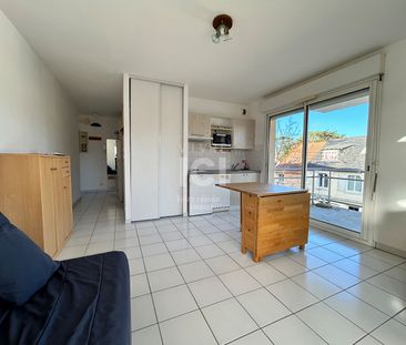 Location Appartement 1 pièce 26m² - Photo 3