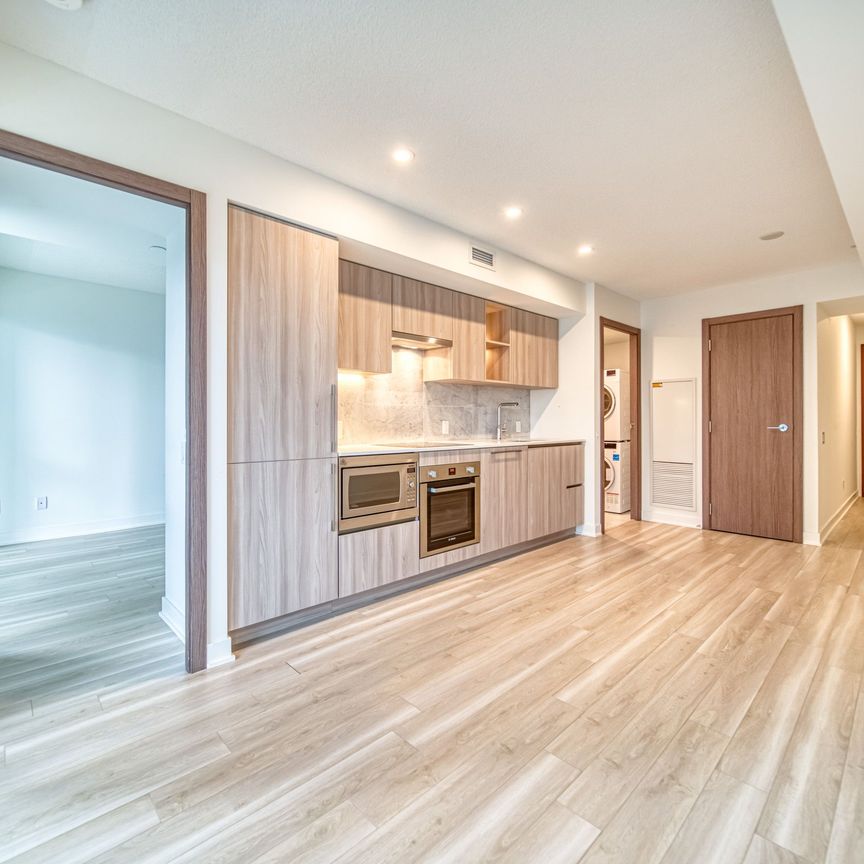 For Lease - 19 Bathurst Street Unit# 1002, Toronto, Ontario - Photo 1