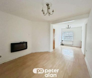 Maesteg, CF34 - Photo 2