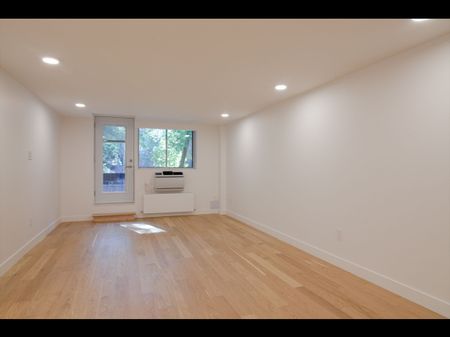 4800 Maisonneuve Blvd W - Photo 5