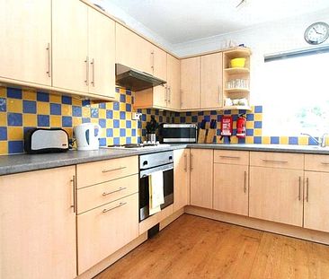 Double Room to rent in SE8 - Photo 2
