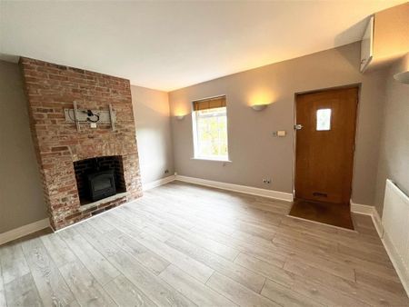 2 bedroom terraced house to rent - Photo 2