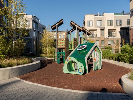 For Lease - 3566 Colonial Drive Unit# 19, Mississauga, Ontario - Photo 2