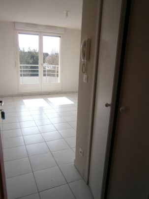Joli T2 en Résidence avec terrasse et parking - Photo 1