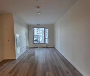 For Lease - 15 Watergarden Drive Unit# 705, Mississauga, Ontario - Photo 2