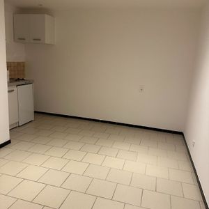 Appartement 1 pièce à Toul - Photo 2