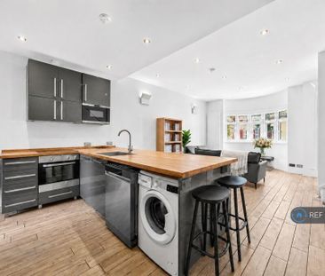 4 bedroom terraced house to rent - Photo 6