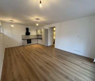 Pronájem bytu 2+1 • 55 m² bez realitkyDresden Pieschen Sachsen 01129 - Photo 1