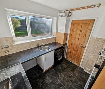 2 bedroom maisonette to rent - Photo 6