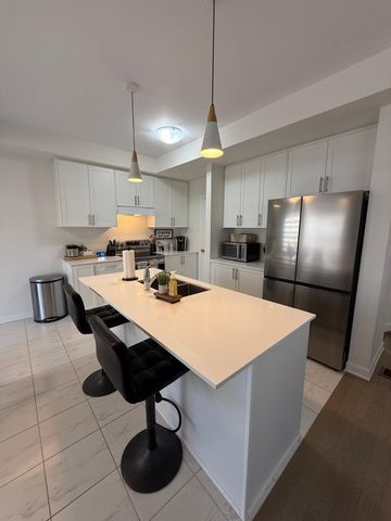 For Lease - 41 Golf Links Drive, Loyalist, Ontario - Photo 4