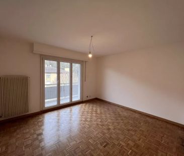 Appartement rénové en location - Photo 1