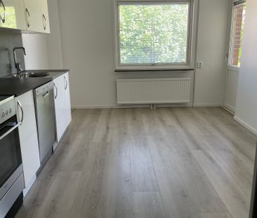 Valhallagatan 48 - Photo 1