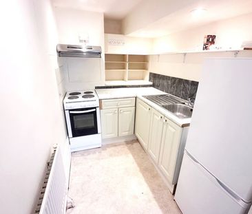 Studio Flat, The Drive, Hove - Photo 5