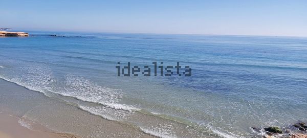 Alquiler de piso en Calle Virgen de Monserrate - Photo 1