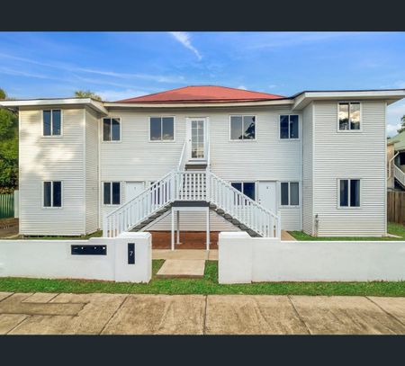 2/7 Mckimmin Rd, Hyde Park, Qld 4812 - Photo 2
