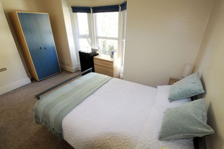 67 Hewson Road, Lincoln, Lincolnshire, LN1 1RZ - Photo 4