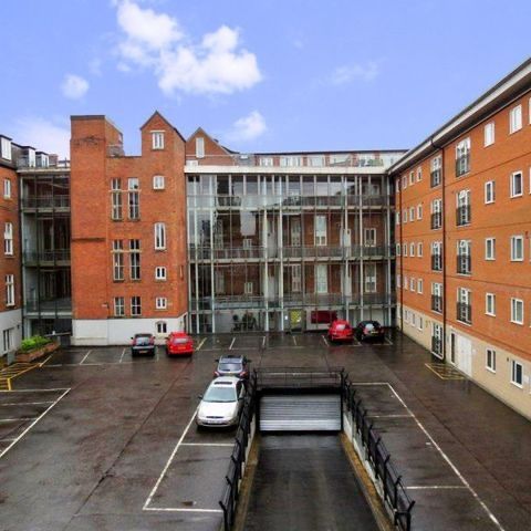 1 Bed Flat, Wilson Place, M3 - Photo 1