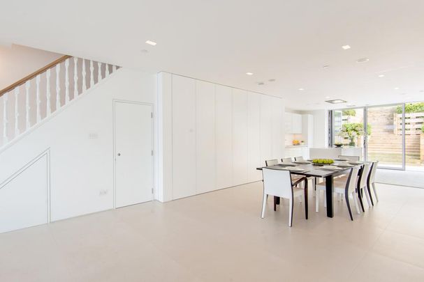 6 bedroom semi-detached house to rent - Photo 1