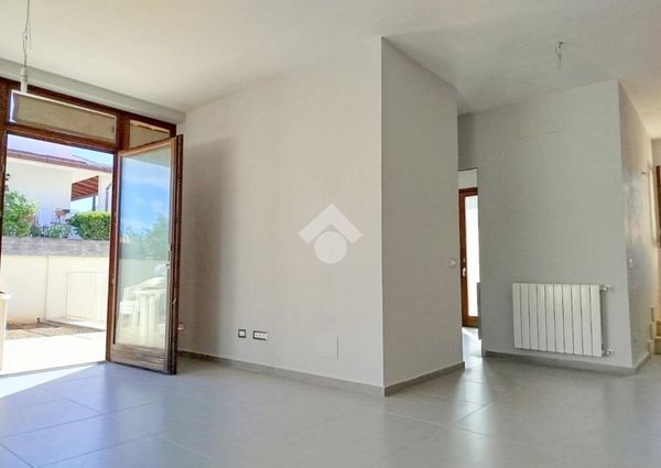 Porzione di bifamiliare in affitto