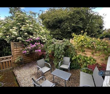 3 bedroom terraced house to rent - Photo 4