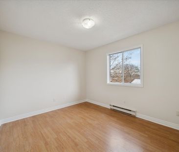 For Lease - 314 Hillside Avenue Unit# #3, Oshawa, Ontario - Photo 5