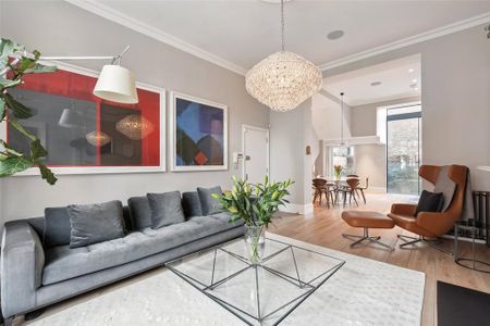 2 bedroom maisonette to rent - Photo 3