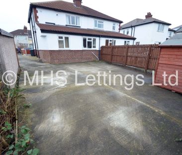 5 Bedroom Semi-Detached House for rent in Newport View - Photo 2