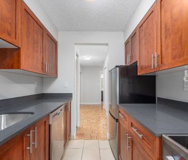 155 19th Street, East - Photo 1