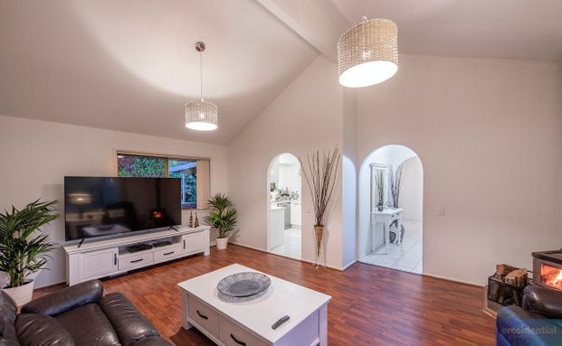 198 Castile Crescent, Edens Landing QLD 4207 - House For Rent | Domain - Photo 1