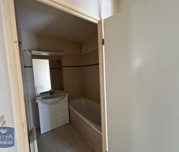 Location Appartement 2 pièces 54m² PARAY LE MONIAL 71600 - Photo 4