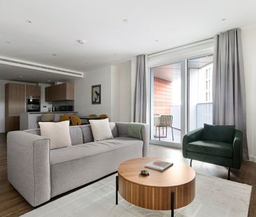 Bloom Nine Elms, Nine Elms Lane - Photo 2