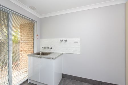 77 Birkdale Street, - Photo 5