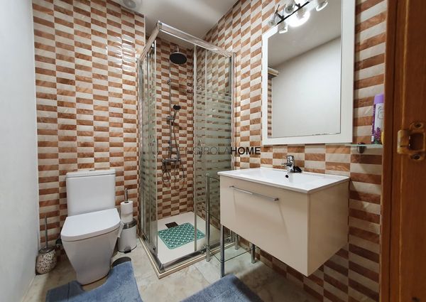 Ref 17200 – ** Seasonal Rental** **Available from OCTOBER 1st. until APRIL 30th 2027** In the heart of Los Boliches, Fuengirola