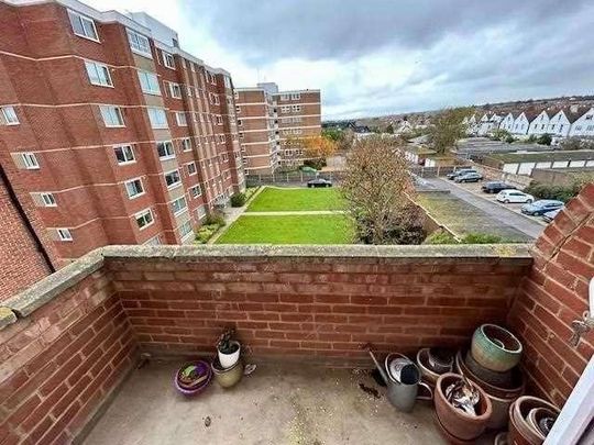 Rutland Court, New Church Road, Hove, BN3 - Photo 1