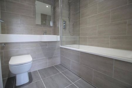 Victoria House, 18-22 Albert Street, Fleet, GU51 - Photo 5