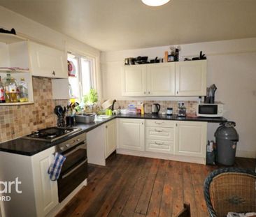 1 bedroom in a house share to rent - Photo 5