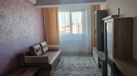 Apartament, 2 camere decomandat, 49 mp, Centru, de inchiriat, Palas Mall, Cod 161996 - Fotografie 2