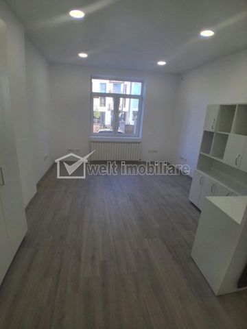 Apartament la casa, 3 camere, parcare, Centru, Cluj-Napoca - Photo 3