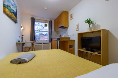 Flat 19 Penywern Road, Earls Court SW5 9SX - Photo 3