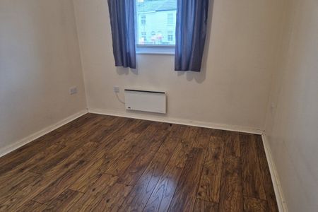 Bridge Lane - Photo 5