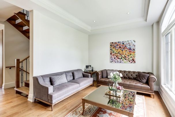 For Lease - 15 Sunnydale Drive, Toronto, Ontario - Photo 1