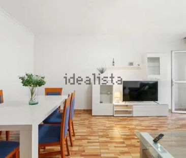 Alquiler de piso en Calle Caballero de Rodas - Photo 1